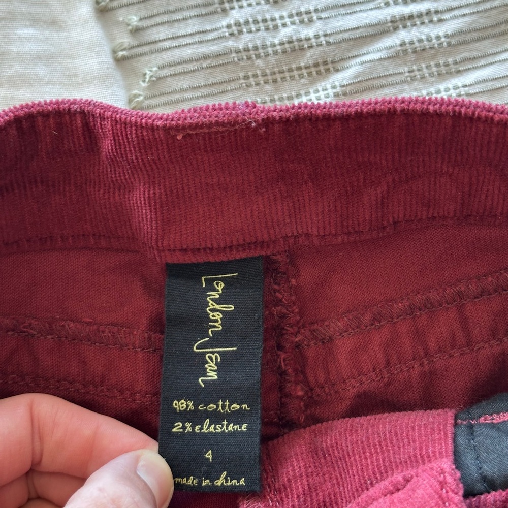 LONDONJEAN by Victoria Secret Burgundy Wine Corduroy Pencil Skirt Y2K era RARE - Picture 5 of 10